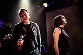 Mercy-Street_2019-03-08_facebook_Klaus-Manns_013.jpg : Mercy Street - A Tribute to Peter Gabriel, live Konzert in der Harmonie Bonn am 08.02.2019, Bild 13/70