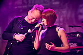 Mercy-Street_2019-03-08_facebook_Klaus-Manns_029.jpg : Mercy Street - A Tribute to Peter Gabriel, live Konzert in der Harmonie Bonn am 08.02.2019, Bild 29/70