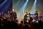 Mercy-Street_2019-03-08_facebook_Klaus-Manns_053.jpg : Mercy Street - A Tribute to Peter Gabriel, live Konzert in der Harmonie Bonn am 08.02.2019, Bild 53/70