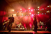 Mercy-Street_2021-07-22_034_Foto-Klaus-Manns.jpg : Mercy Street, a tribute to Peter Gabriel, live beim Rheinpuls-Festival am 22.07.2021, Festung Ehrenbreitstein, Koblenz, Bild 34/53