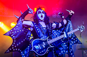 The_KISS_Tribute_Band_2015-10-16_001.jpg : The KISS Tribute Band beim ESWE ENERGY ROCK 2015 am 16.10.2015, Christian-Bücher-Halle, Wiesbaden, Bild 1/19