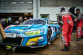 VLN-2019_online_013.jpg : Rennsituation VLN Langstreckenmeisterschaft Nürburgring Nordschleife, Saison 2019, Fotograf Klaus Manns, Bild 13/22