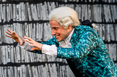 Amadeus_2015-06-25__008.jpg : Burgfestspiele Mayen, Amadeus, 2015, Bild 8/50