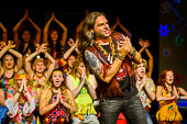 HAIR_Schlosstheater-Neuwied_2016-09-04_004.jpg :  Musical Hair am Schlosstheater Neuwied, Spielzeit 2016/2017, Bild 4/50