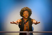 HAIR_Schlosstheater-Neuwied_2016-09-04_010.jpg :  Musical Hair am Schlosstheater Neuwied, Spielzeit 2016/2017, Bild 10/50