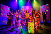 HAIR_Schlosstheater-Neuwied_2016-09-04_024.jpg :  Musical Hair am Schlosstheater Neuwied, Spielzeit 2016/2017, Bild 24/50