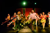 HAIR_Schlosstheater-Neuwied_2016-09-04_037.jpg :  Musical Hair am Schlosstheater Neuwied, Spielzeit 2016/2017, Bild 37/50